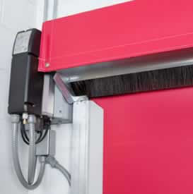 GOFFS puerta de vinilo y malla G2